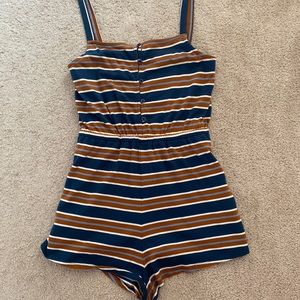 Striped romper with pockets